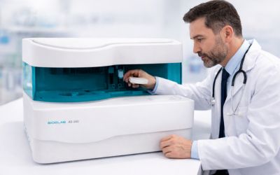 Fotómetro bioquímico: diferencias entre semiautomatizado y automatizado